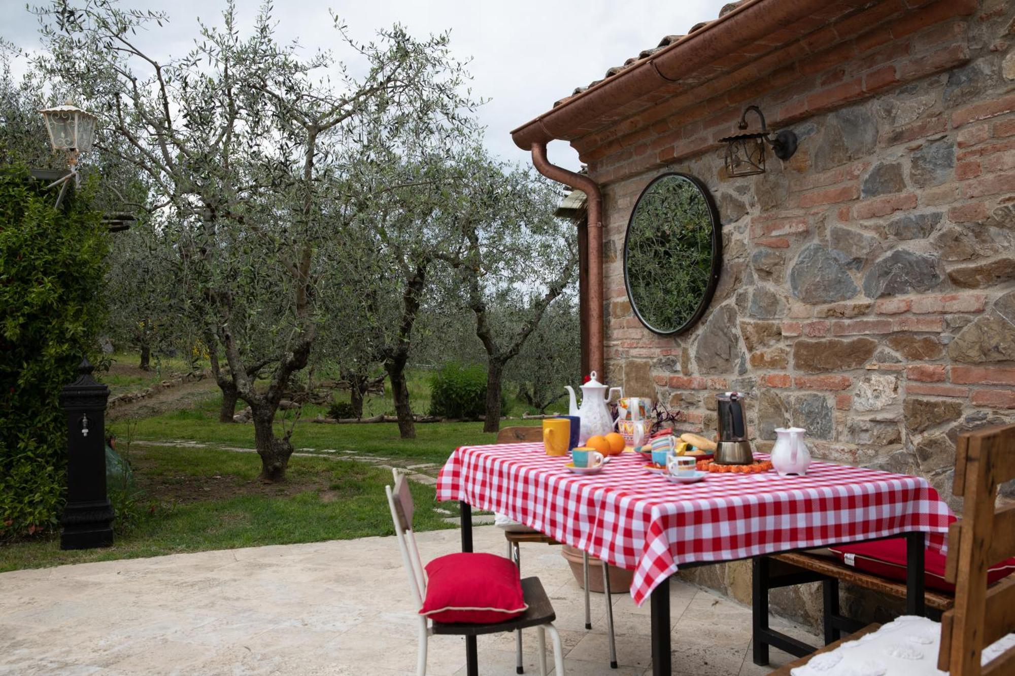 Ferienwohnung Il Poggio Dell'Eremita Rigomagno Exterior foto